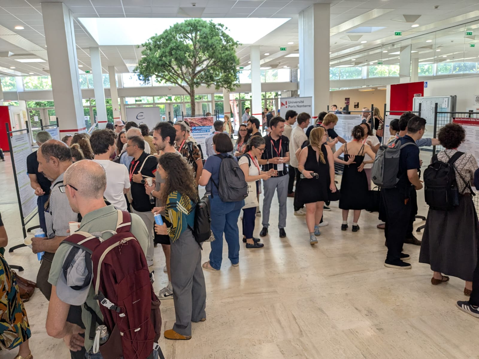 Best poster award – ICDE 2025 – AFEDEV